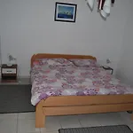 Apartman Laguna 64 *